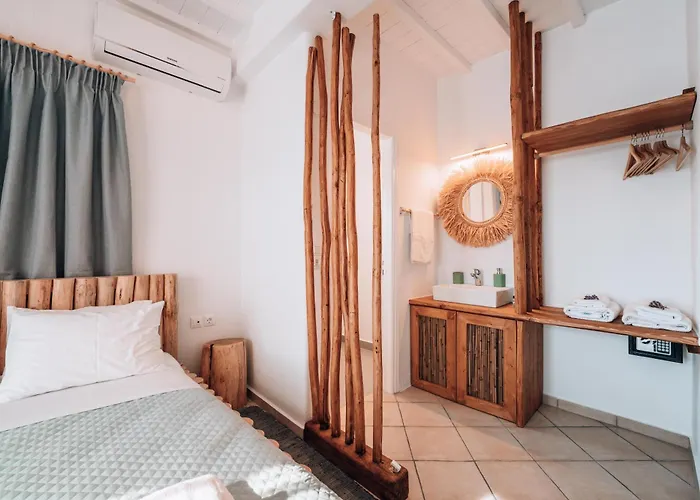 Sea Walk Mykonos 200m To וילה פטליה