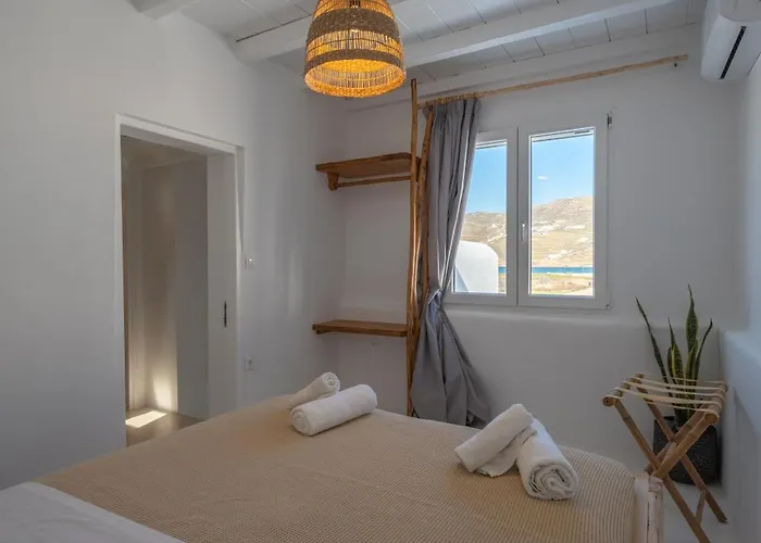 Sea Walk Mykonos 200m To * 프텔리아