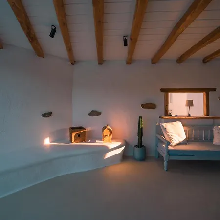 Sea Walk Mykonos 200m To Φτελιά