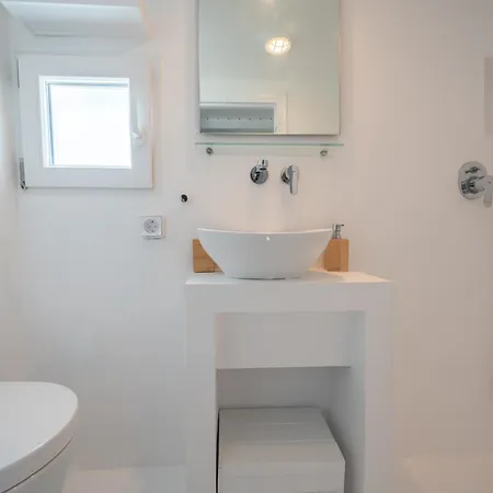 Sea Walk Mykonos 200m To *