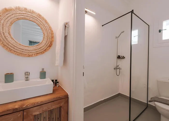 Willa Sea Walk Mykonos 200m To *